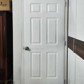 Cửa Gỗ Công Nghiệp HDF Màu C1