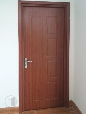 Cửa Nhựa Composite Giả Gỗ Đỏ