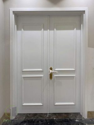 Cửa Nhựa Composite Màu Trắng Ở Quận 1
